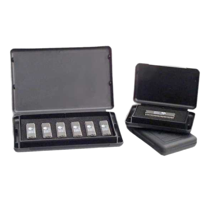 ASTUCCI CON COPERCHIO A CERNIERA E SPUGNA